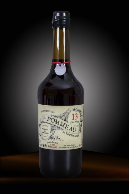 <strong>13-j&auml;hriger Pommeau</strong><br/>70cl, 70&nbsp;cl, limitierte Cuv&eacute;e